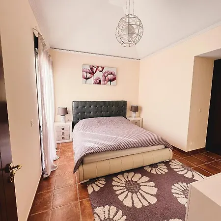 With 2 Bedrooms, Playa La Tejita Holiday home El Medano (Tenerife)