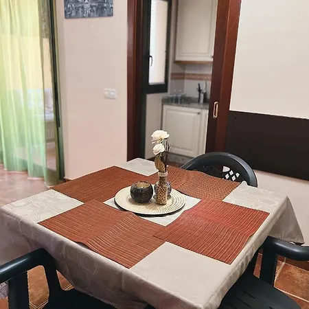 With 2 Bedrooms, Playa La Tejita *