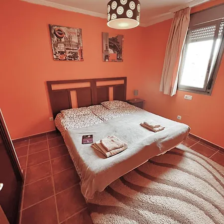 With 2 Bedrooms, Playa La Tejita * El Medano (Tenerife)
