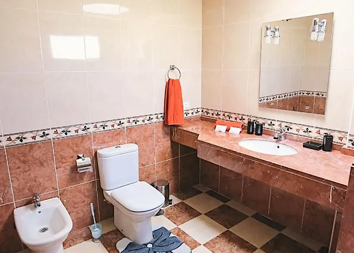 With 2 Bedrooms, Playa La Tejita 펜션 엘메다노