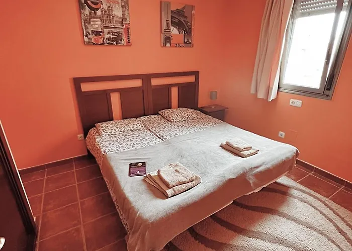 With 2 Bedrooms, Playa La Tejita * 엘메다노