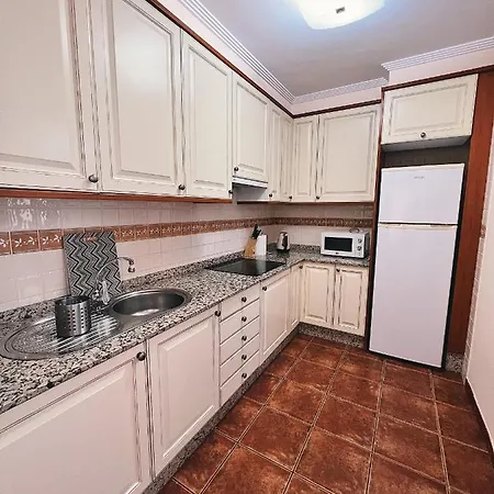 With 2 Bedrooms, Playa La Tejita Tatil Evi *